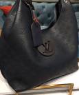 Сумка Louis Vuitton Carmel Mahina Bag Black